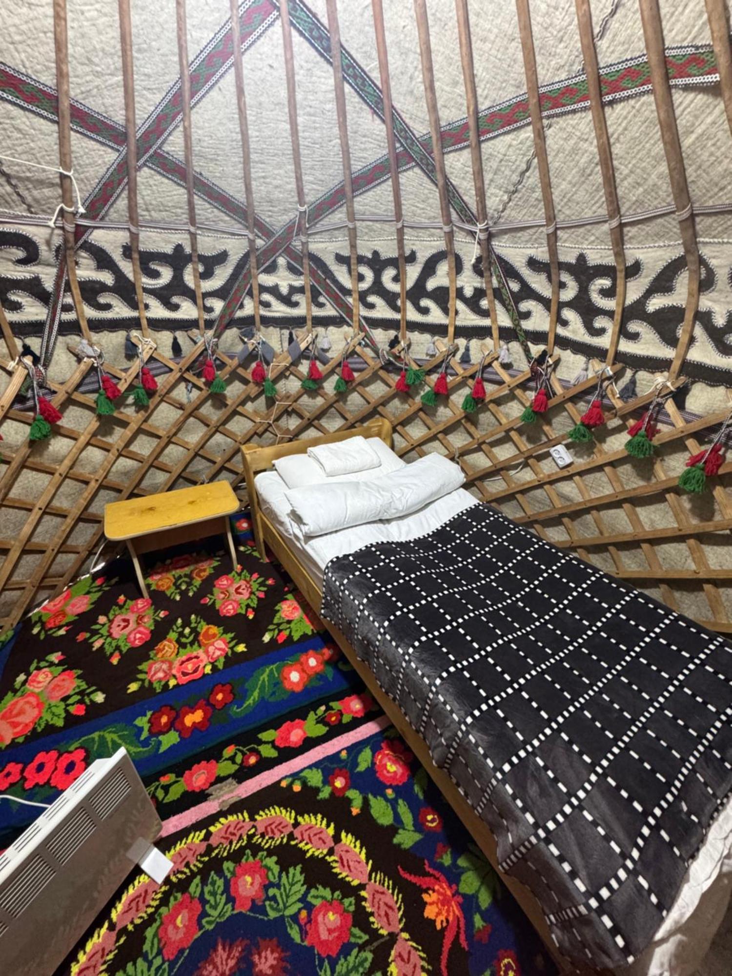 Bosogo Yurt Camp Otel Bokonbayevo Dış mekan fotoğraf