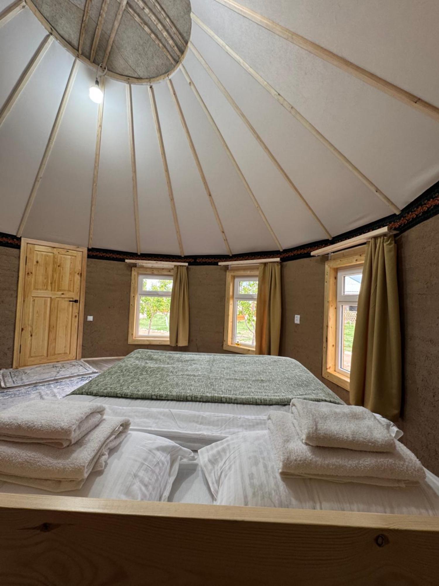 Bosogo Yurt Camp Otel Bokonbayevo Dış mekan fotoğraf